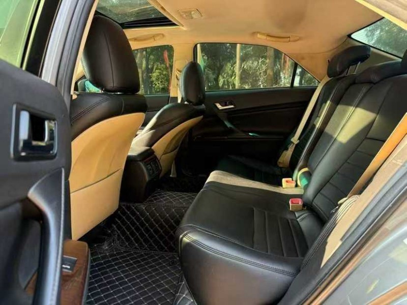 東莞13年豐田銳志6