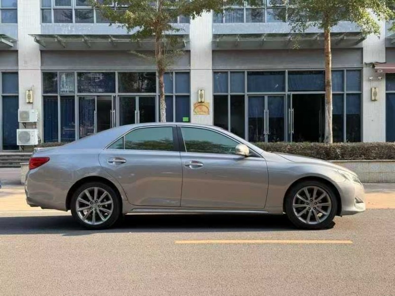 東莞13年豐田銳志7