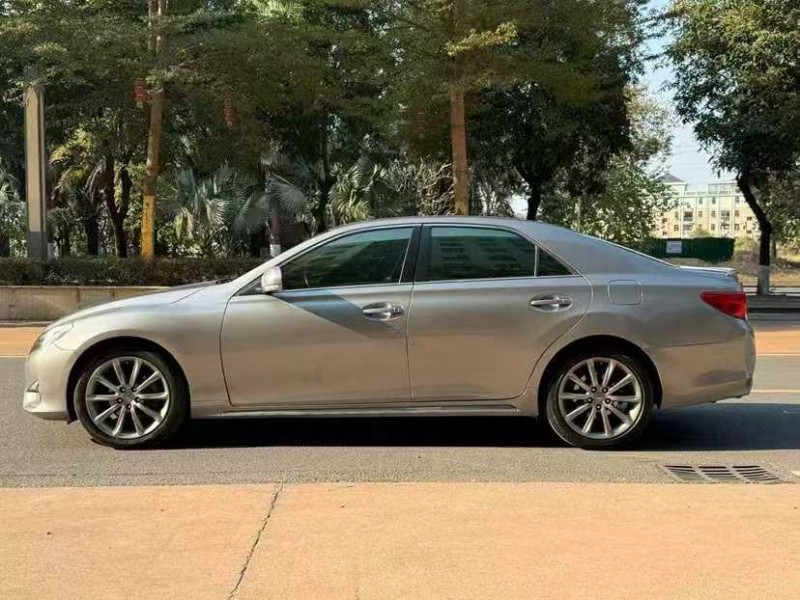 東莞13年豐田銳志9