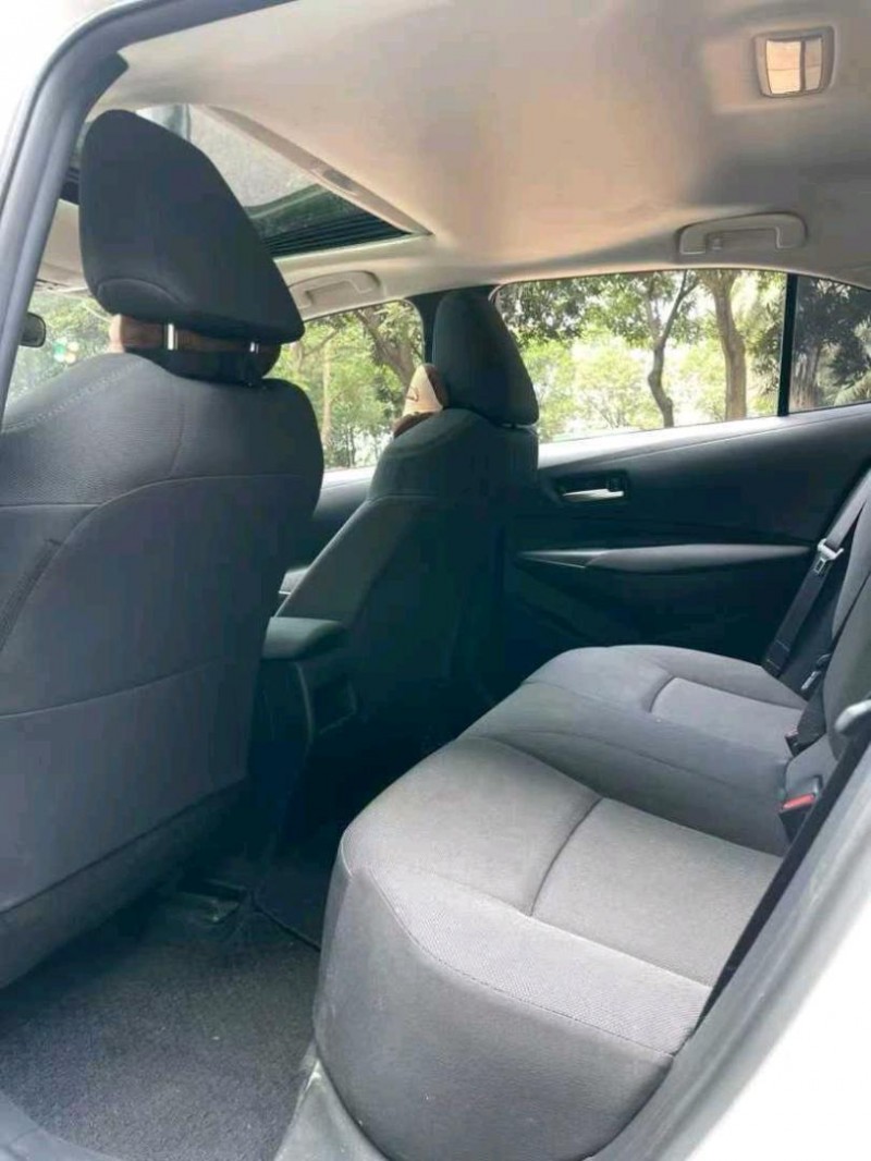 东莞22年丰田卡罗拉8