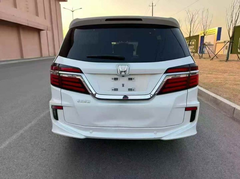 济宁18年本田艾力绅9