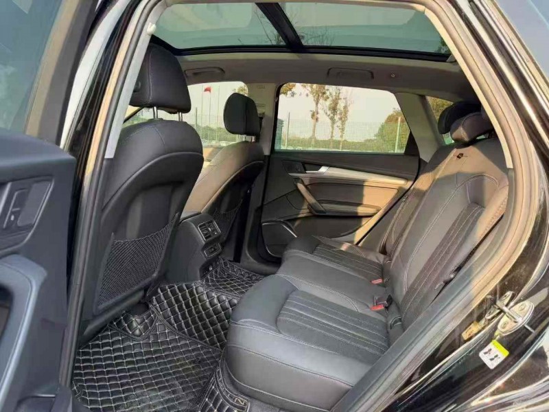 苏州22年奥迪Q56