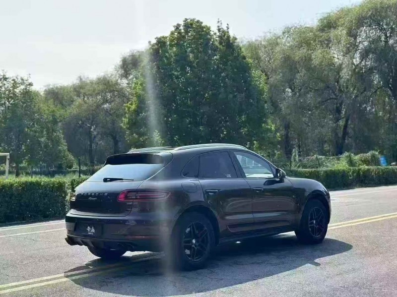 淮安16年保時捷Macan7