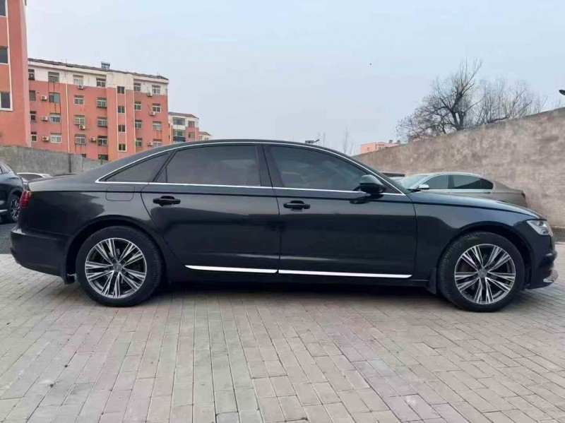 秦皇岛15年奥迪A6L8