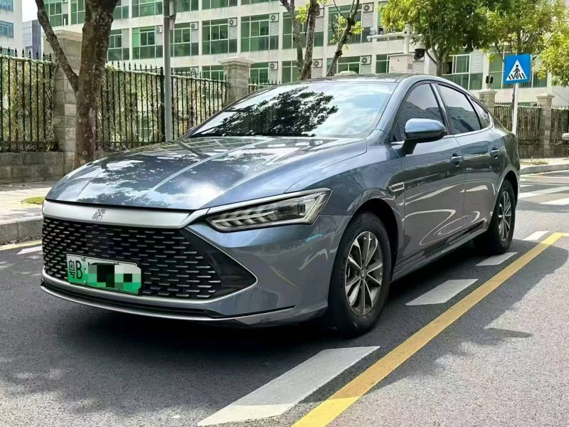 中山25年比亞迪秦2