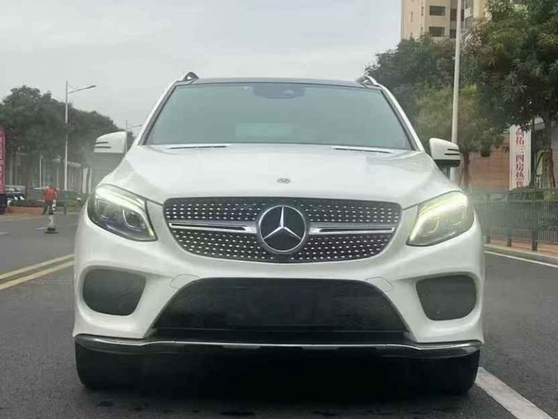 汕頭18年奔馳GLE1