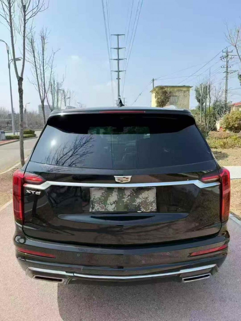 煙臺20年凱迪拉克XT69