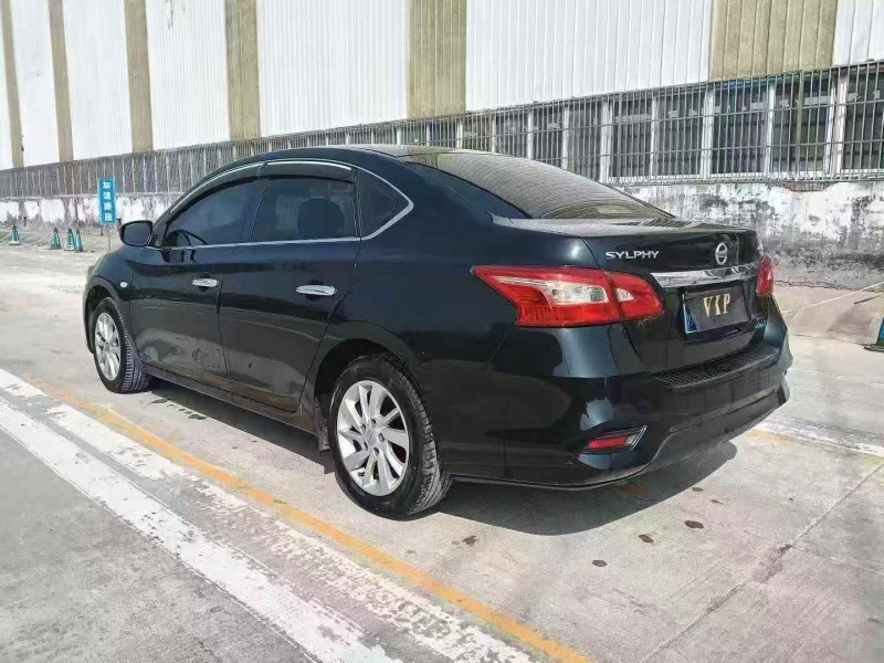 菏泽21年日产轩逸7