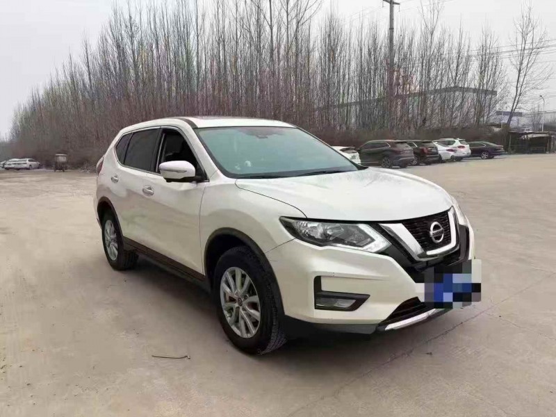 东营21年日产奇骏2