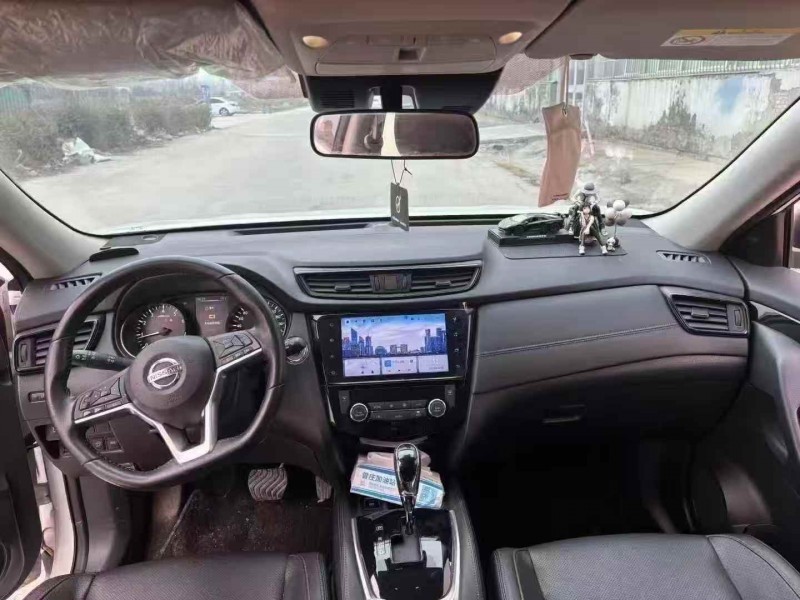 东营21年日产奇骏4