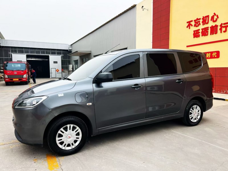 菏泽24年五菱汽车宏光2