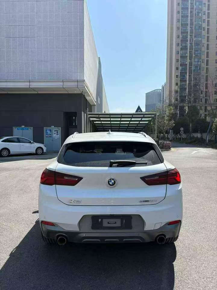 常德21年宝马X29