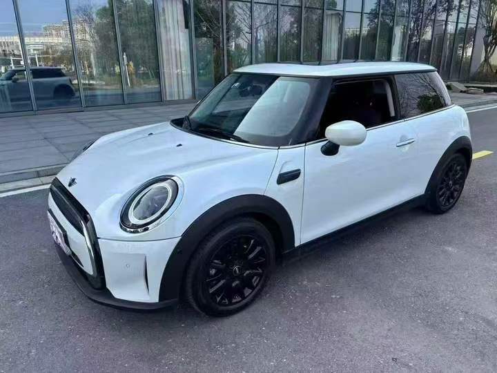 邵阳24年宝马迷你3