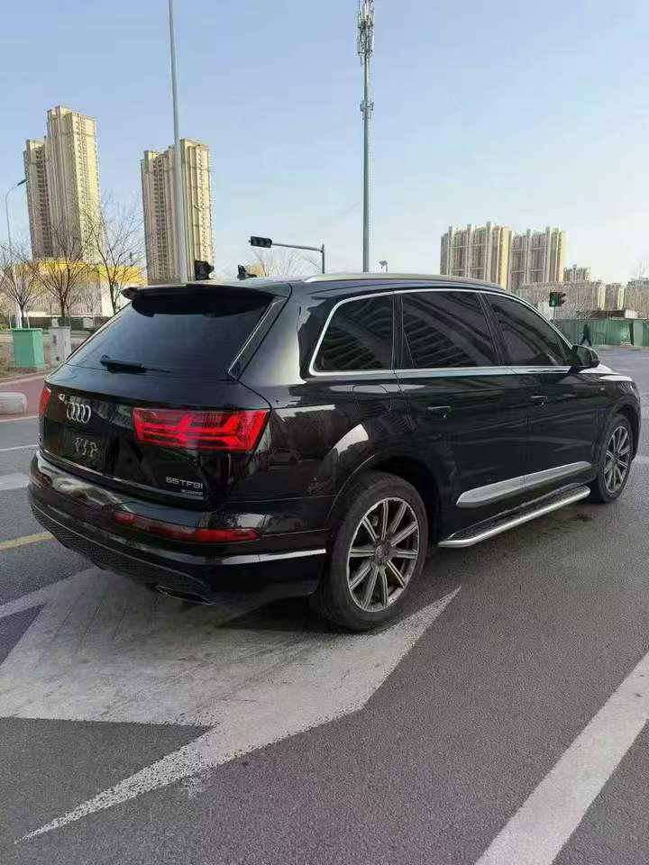 煙臺16年奧迪Q78