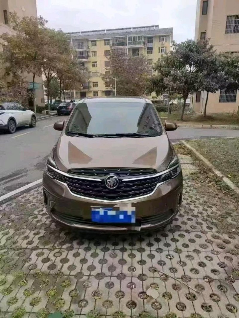 九江21年别克GL87