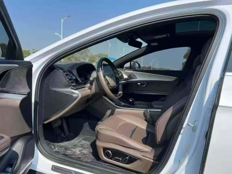 淮安22年比亞迪漢6