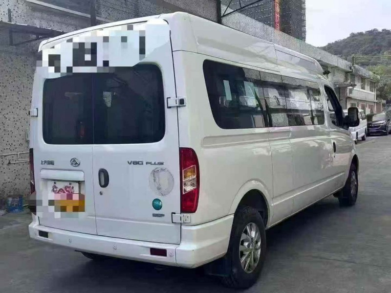 深圳23年大通V808