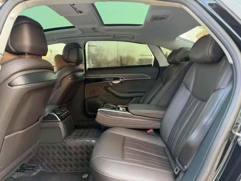 烟台20年奥迪A8L5