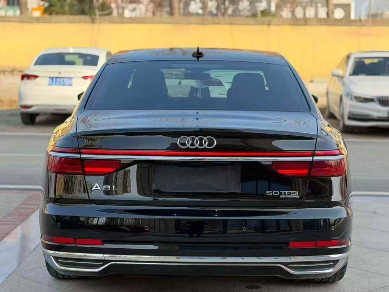 烟台20年奥迪A8L9