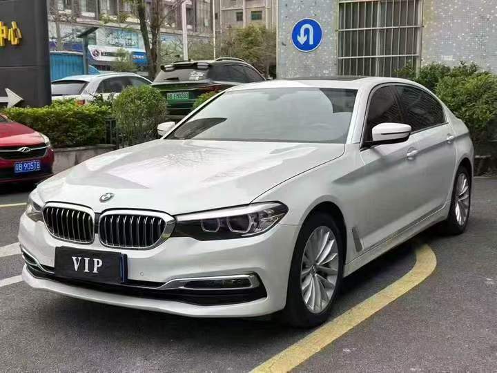 张家界19年宝马5系2