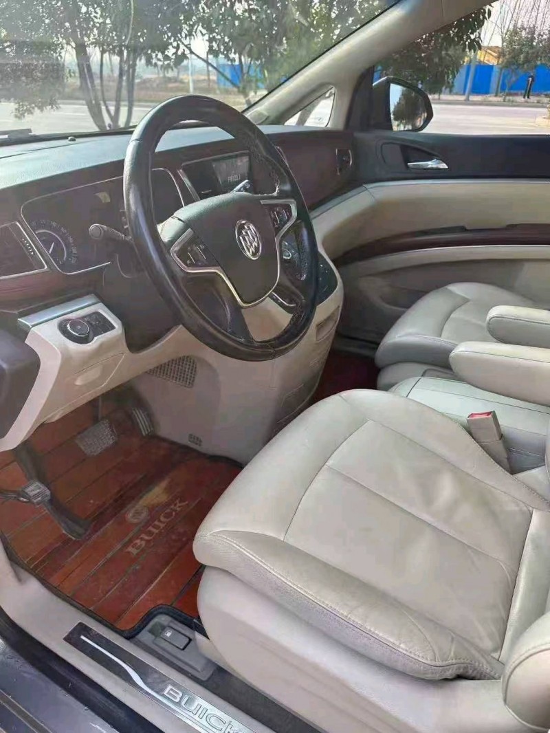 枣庄19年别克GL88