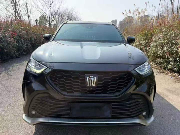 鄂州24年豐田皇冠1