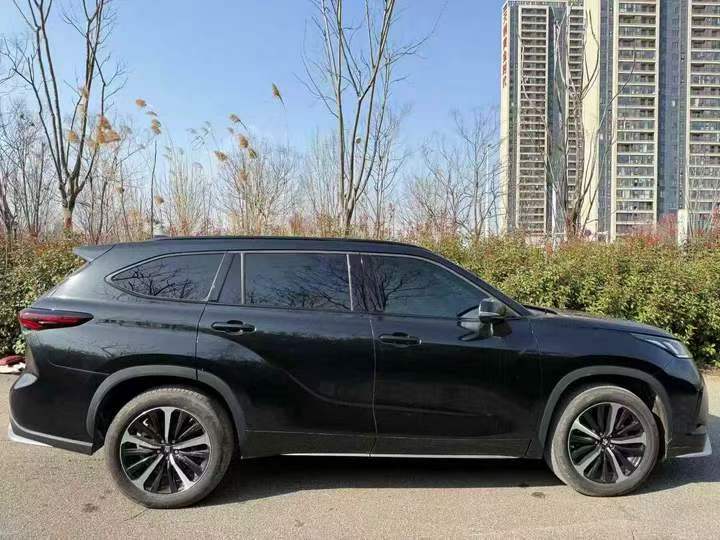 鄂州24年豐田皇冠7