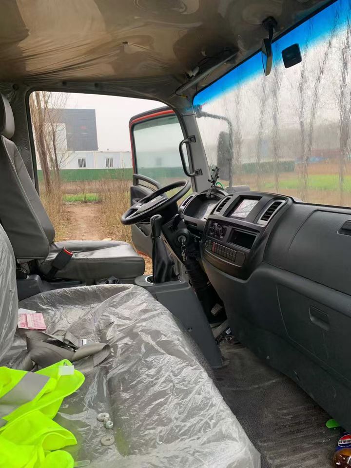 三门峡24年卡车系列重汽豪沃4