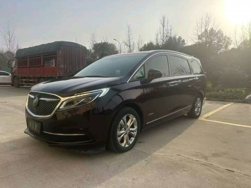 襄阳19年别克GL82