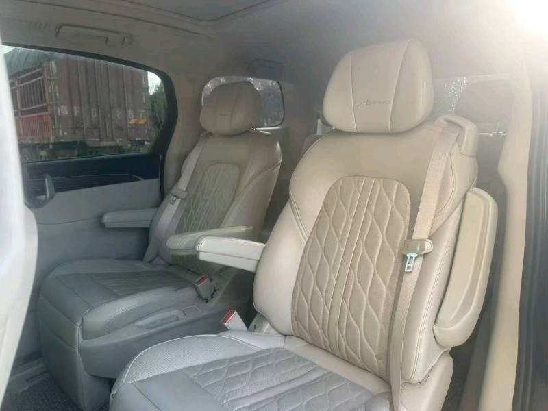 襄阳19年别克GL84