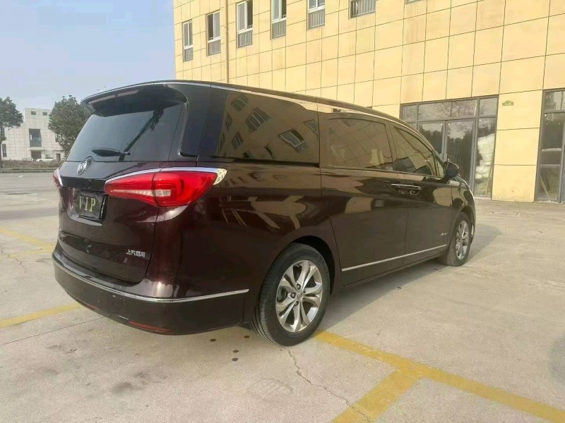 襄阳19年别克GL88