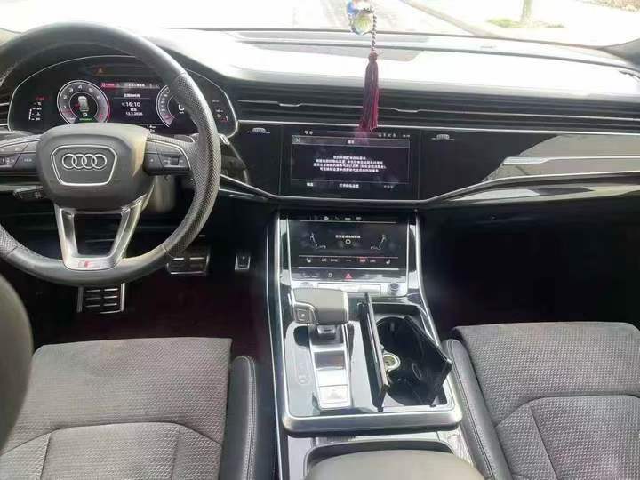 枣庄20年奥迪Q84