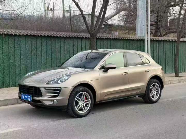 佛山17年保時捷Macan2