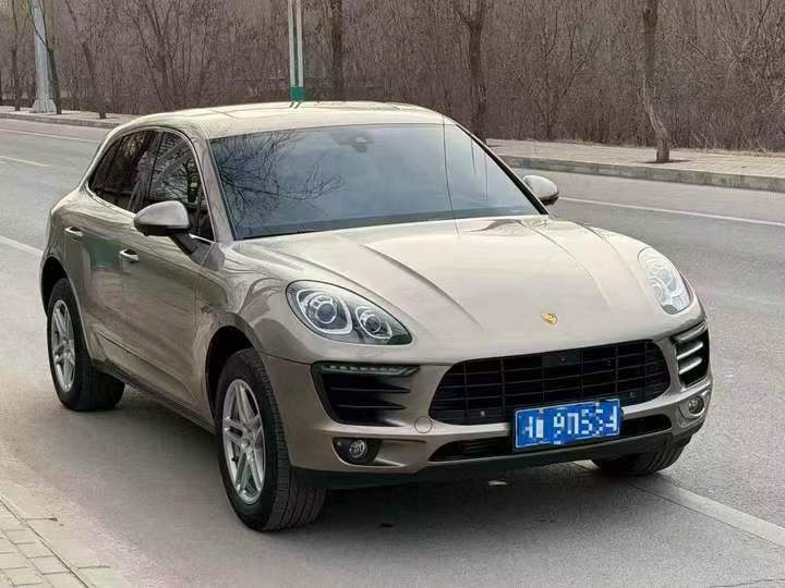 佛山17年保時捷Macan3