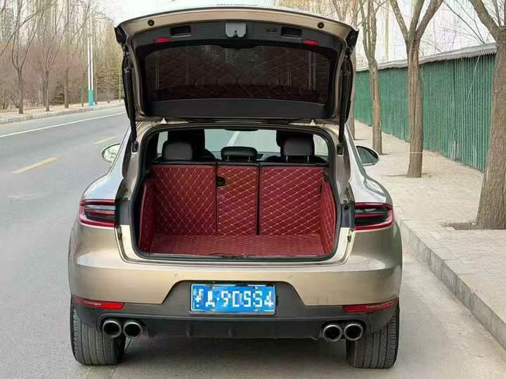 佛山17年保時捷Macan6