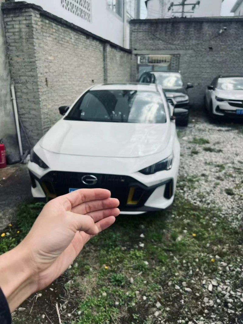 毕节23年传祺影豹1