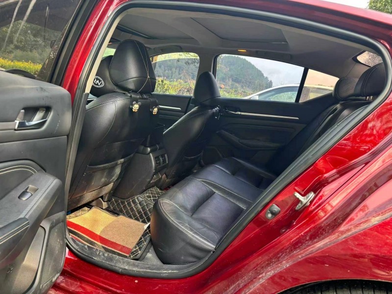 铜仁20年日产天籁5