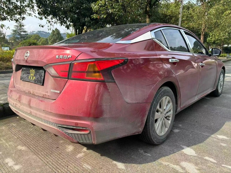 铜仁20年日产天籁9