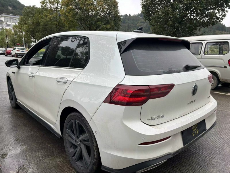 黔西南23年大众高尔夫7