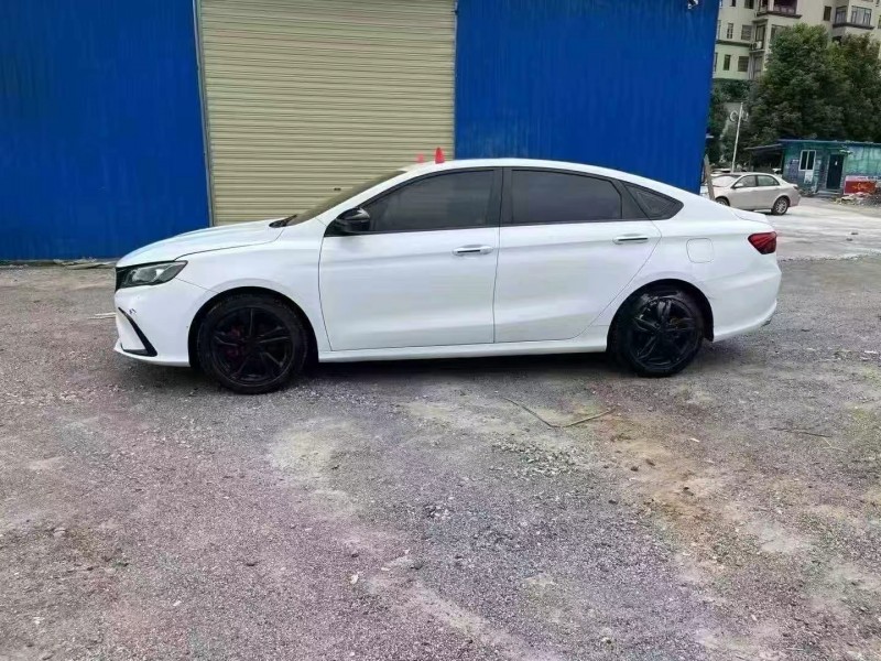 贵阳21年吉利缤瑞3