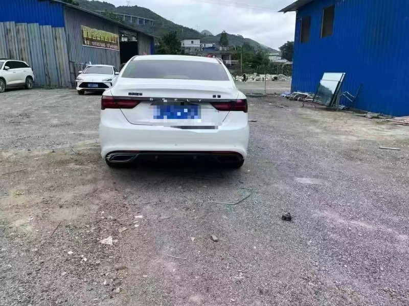 贵阳21年吉利缤瑞9