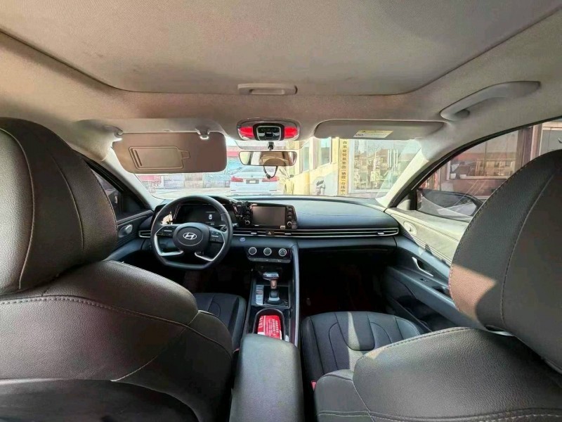 烟台25年现代伊兰特5