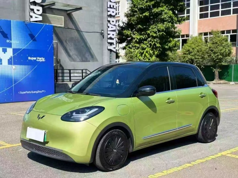 汕頭23年五菱汽車繽果2