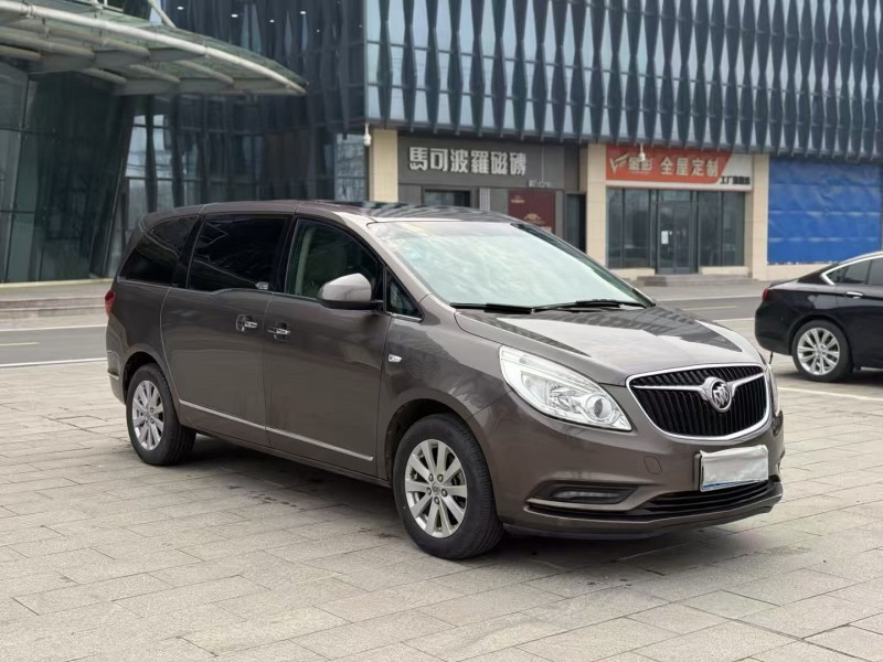 宿迁18年别克GL82