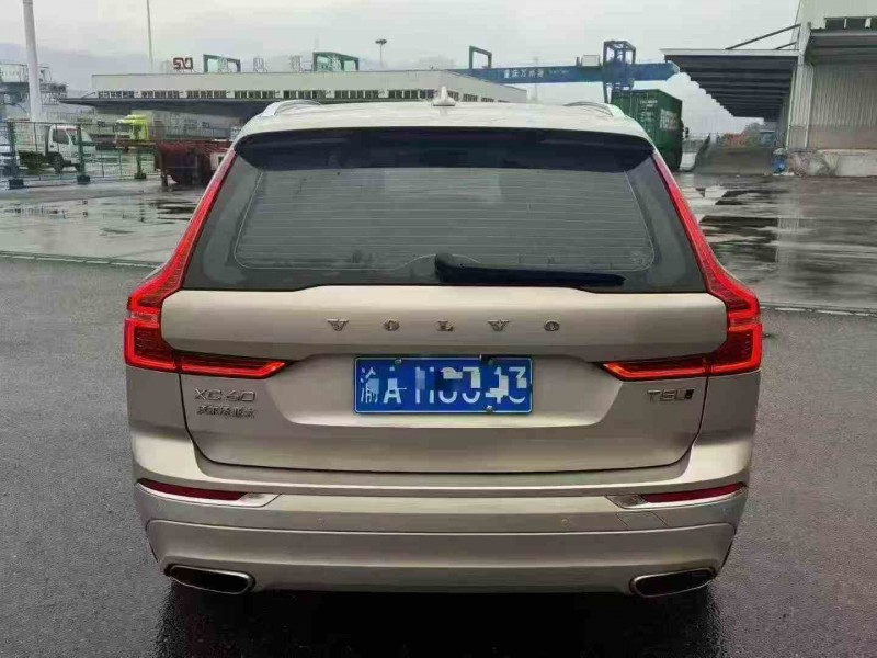重慶19年沃爾沃XC609
