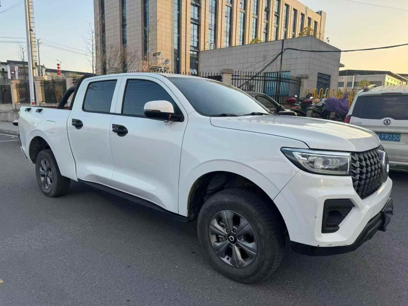 张家界23年长城汽车炮 皮卡2