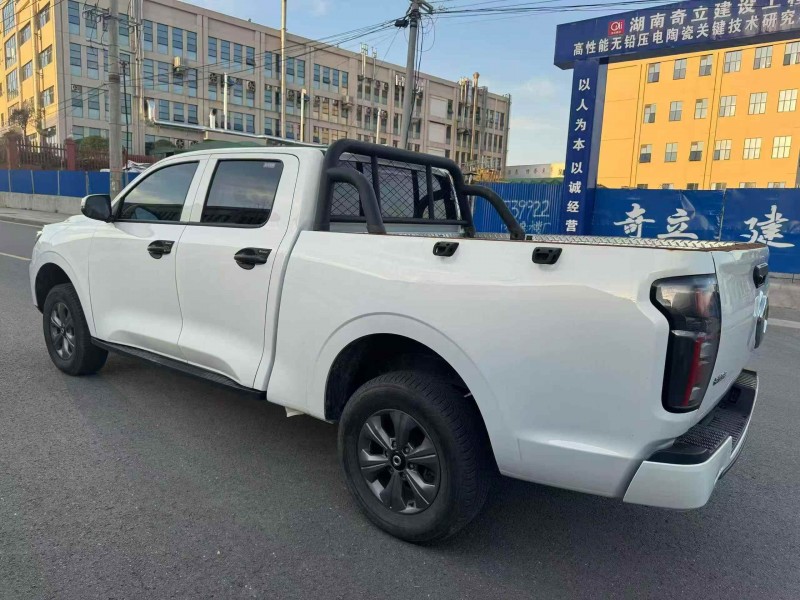 张家界23年长城汽车炮 皮卡7