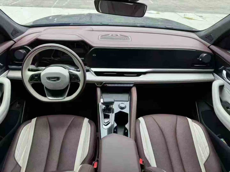 湛江25年吉利星越6