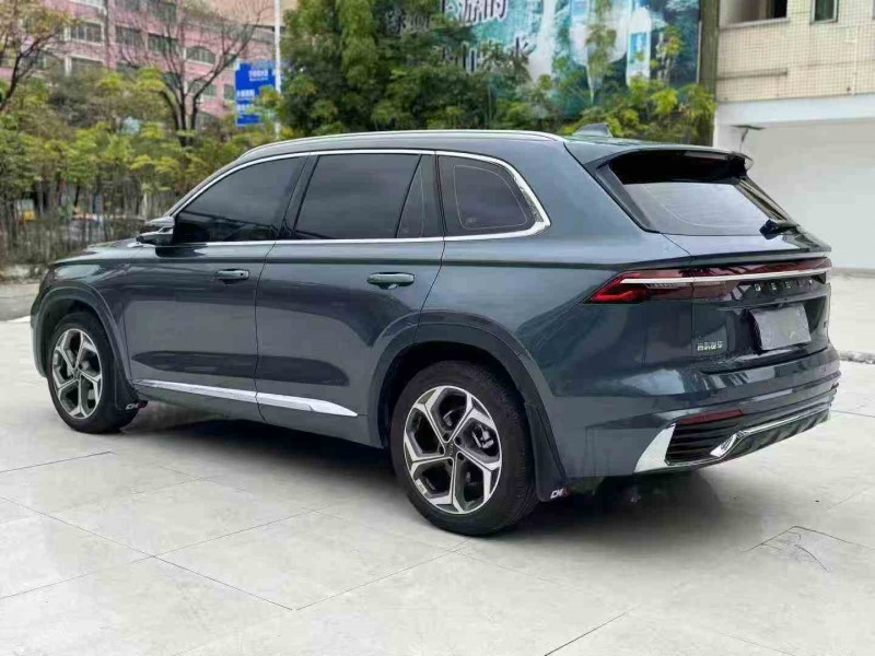 湛江25年吉利星越7