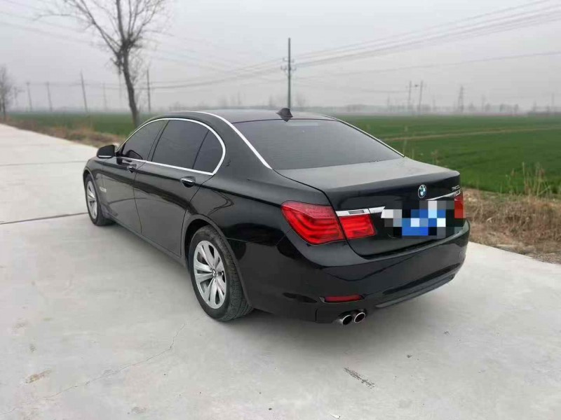 濟寧11年寶馬7系8